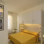 Отель City Hotel Виареджо