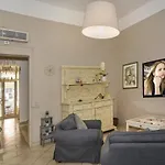 City Hotel Отель Виареджо