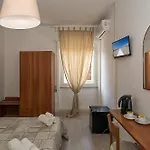City Hotel 3* Виареджо