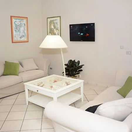 City Hotel 3* Viareggio