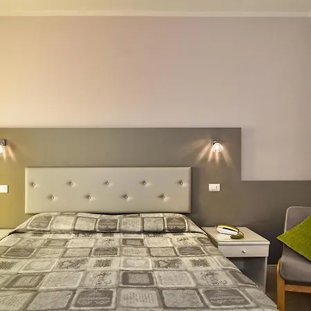 Отель City Hotel