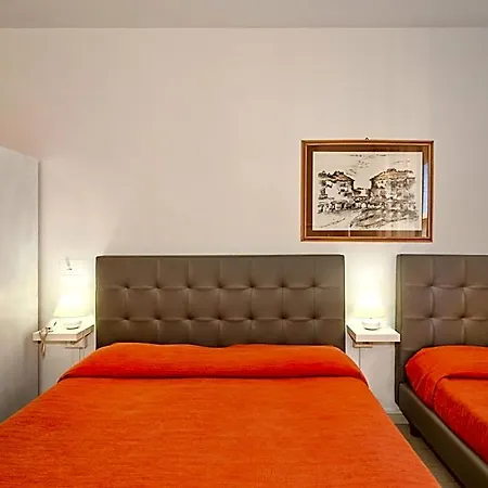 City Hotel 3*