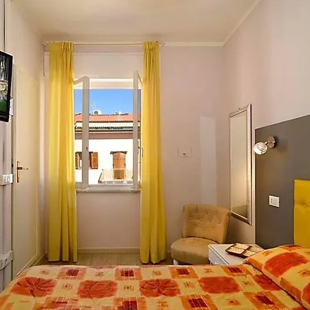 City Hotel 3*