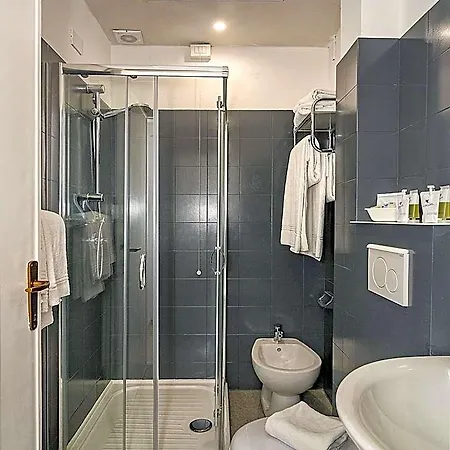 City Hotel 3* Viareggio
