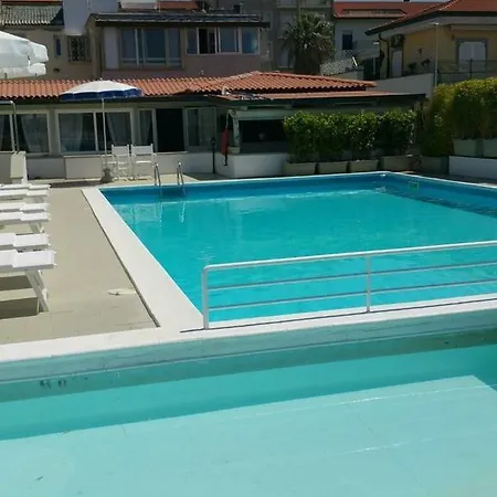 Ξενοδοχείο City Hotel 3*