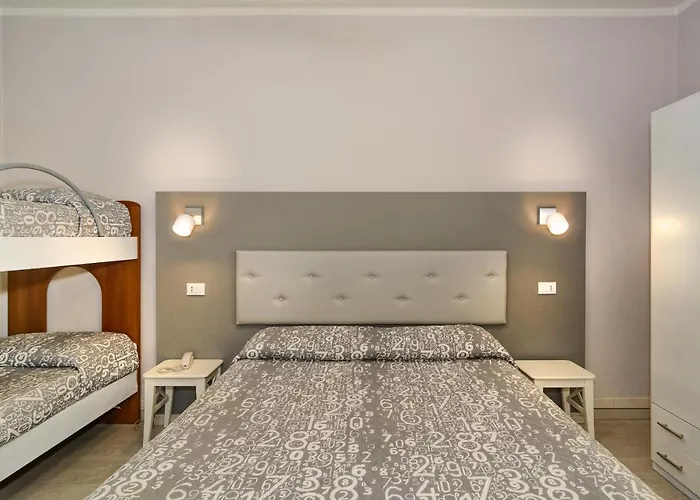 City Hotel Виареджо