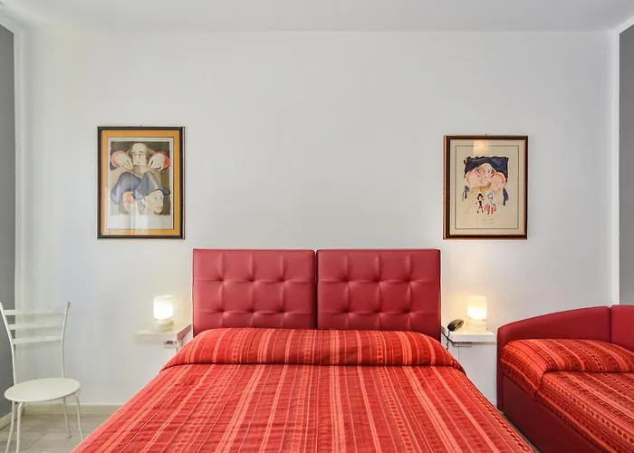 City Hotel Отель Виареджо