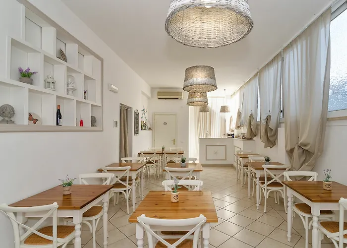 City Hotel 3* فياريجيو